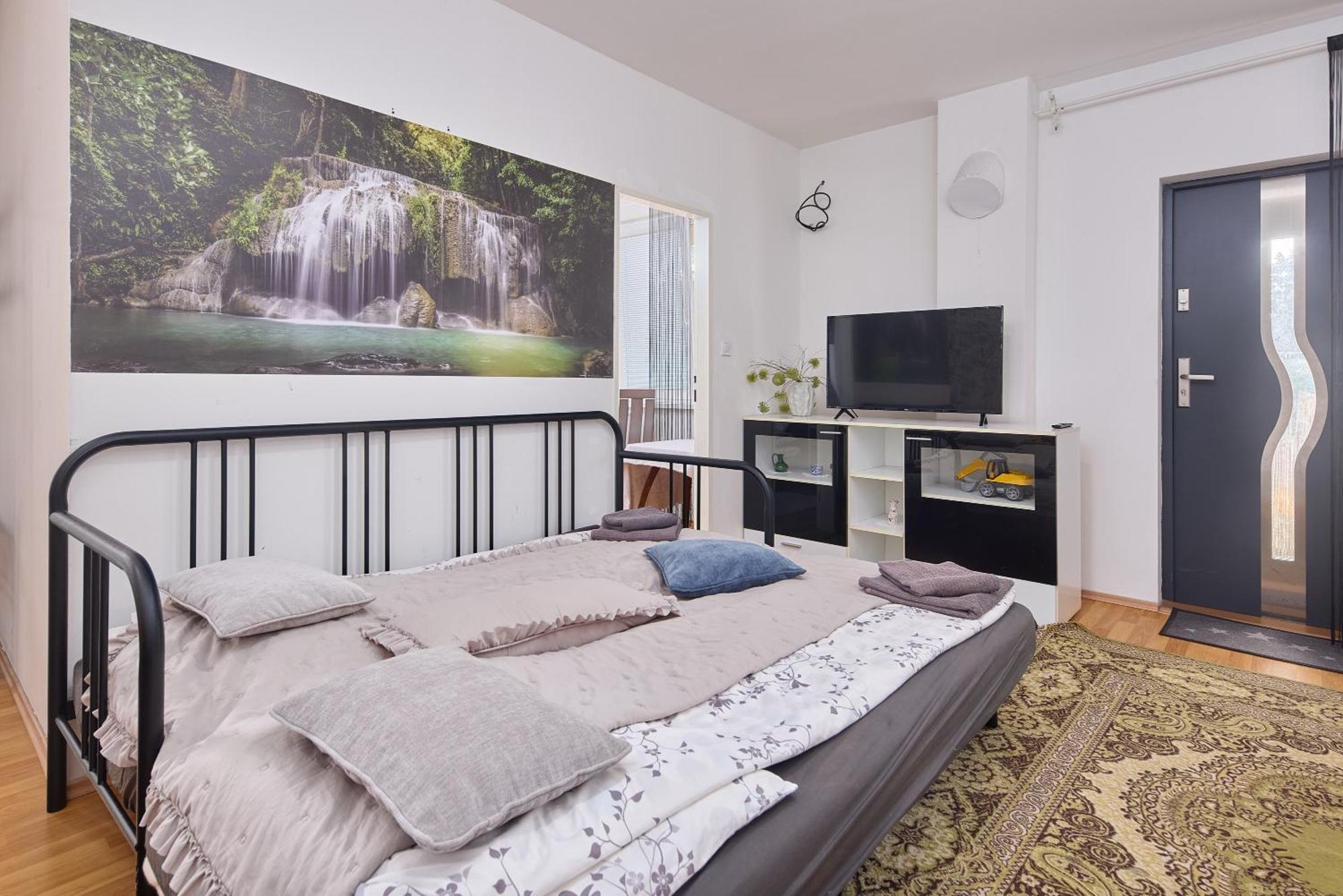 Cutie Apartment Bratislava Bagian luar foto